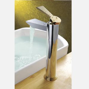 VÒI  THÂN CAO MẠ VÀNG V218B